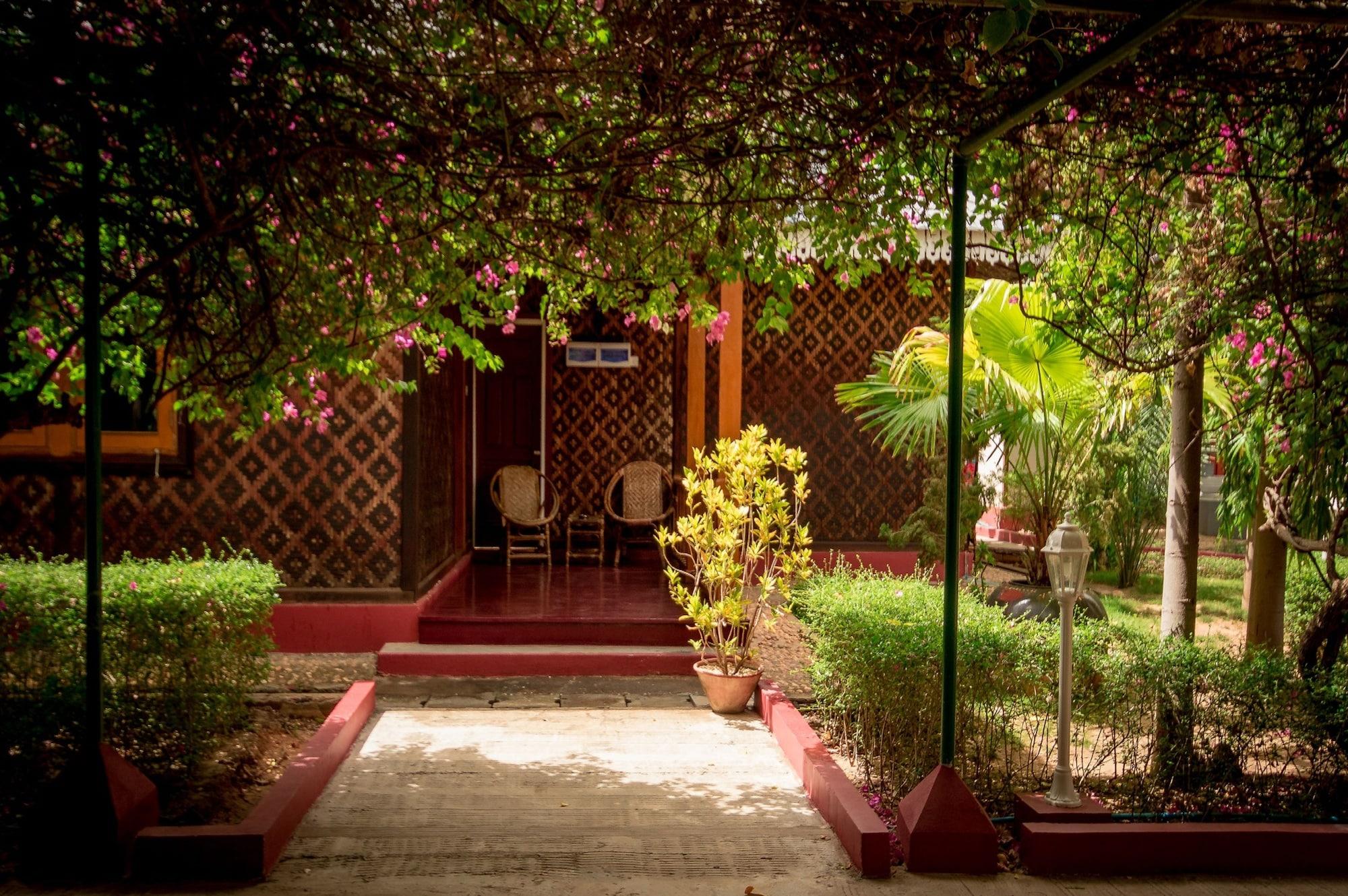 Ruby True Hotel Bagan Exterior photo