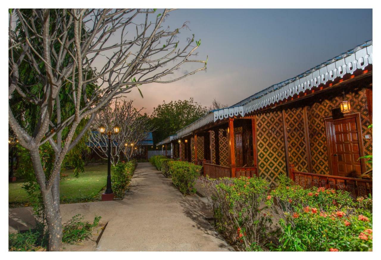 Ruby True Hotel Bagan Exterior photo