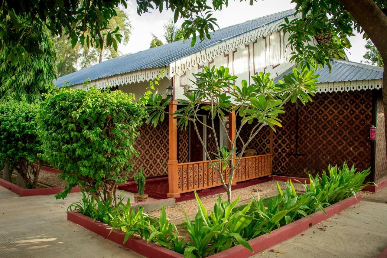 Ruby True Hotel Bagan Exterior photo